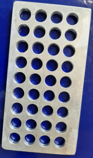 Aluminium cylindrical moulds (1.1 cm diameter and 0.6 cm height) Aluminium cylindrical moulds (1.1 cm diameter and 0.6 cm height)